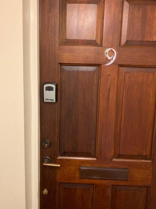 Cosy One Bed Flat Free Parking Apartment Send Luaran gambar